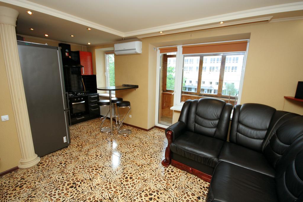 Pechersk Apartment In Kiev Center Chambre photo